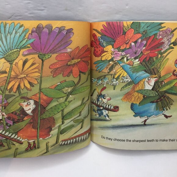 Lot 2 Kids Books What The Fairies Do With All Those Teeth Robert The Rose Horse - Picture 4 of 11